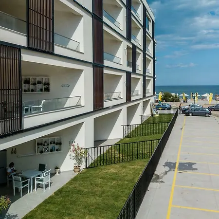 La Plaja Apartament *